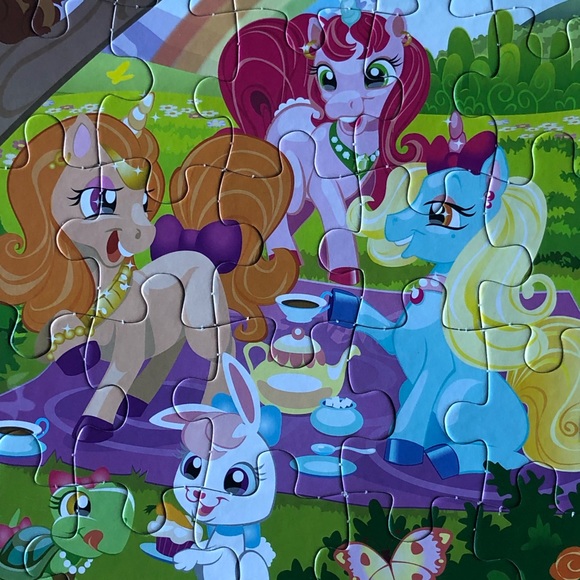 Patch Unicorn Party Puzzle - Picture 2 of 6